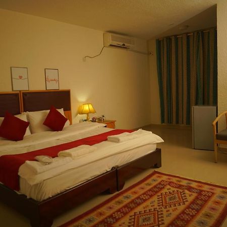 Petra Home Hotel Wadi Musa Exterior foto